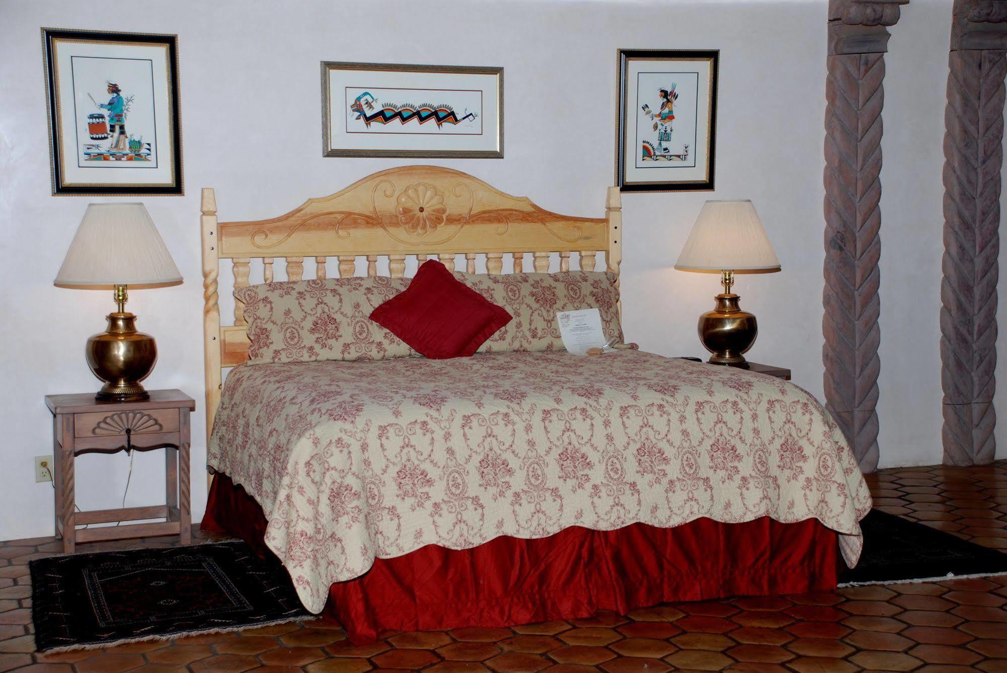 Inn At The Delta Espanola Luaran gambar